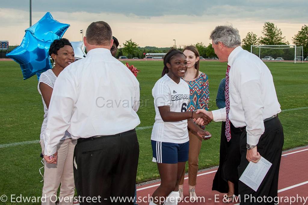 LSoccer Seniors-65.jpg